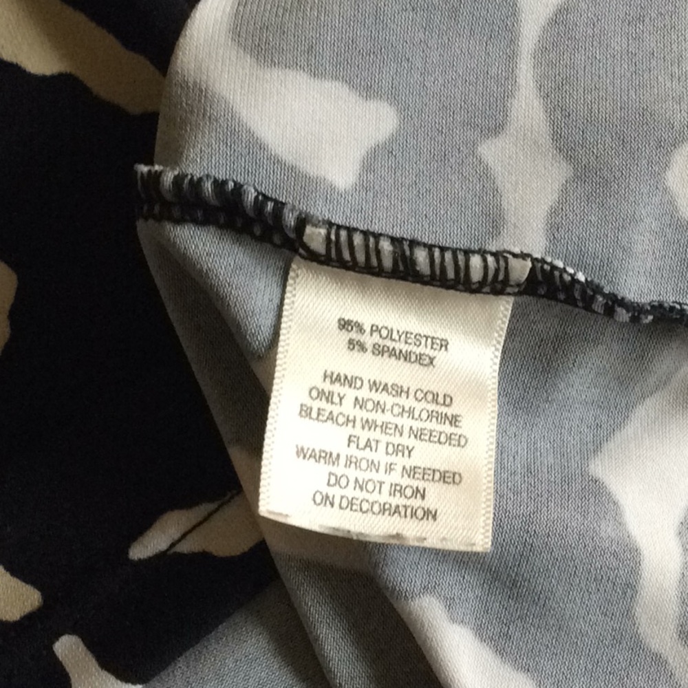 WHBM Top XS - Picture 7 of 7